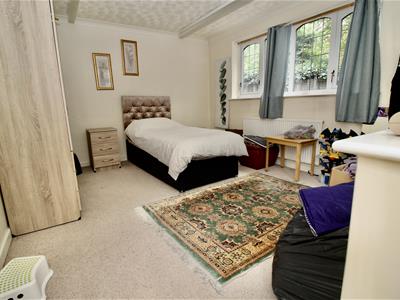 Picture 12